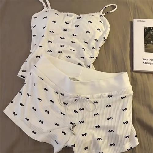二件套带胸垫睡衣女春夏季辣妹紧身性感吊带短裤纯欲风家居服外出