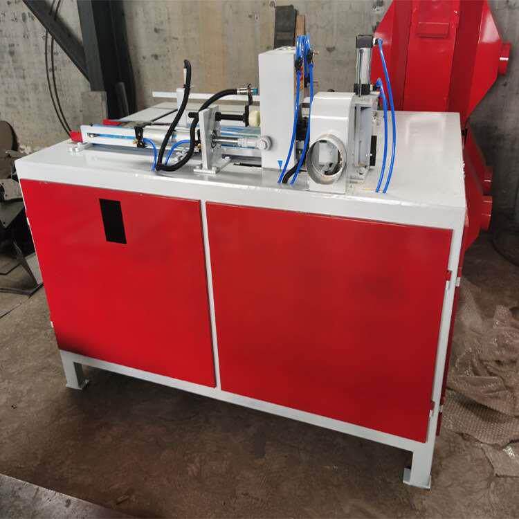 多层板打钉数控脚墩机木托盘脚墩打钉切割机实木圆木脚墩机