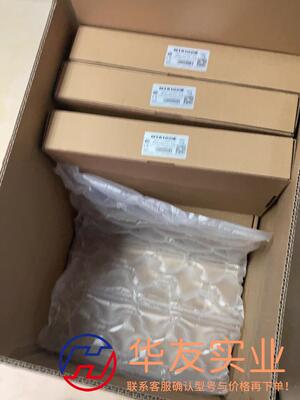 威纶通触摸屏   MT8102iE   刚