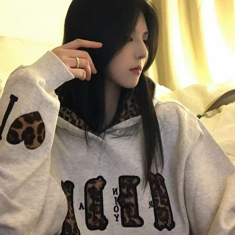 美式复古豹纹刺绣字母连帽卫衣女2025秋冬加绒加厚通勤上衣