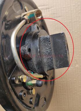 宗神龙先锋金马五星三轮车Ft250Zh800前制动盘压力铁支架连接固定