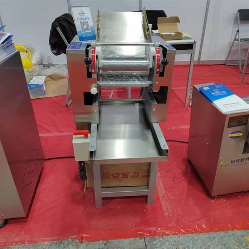 章丘商用刻e度款压面机易调节压面条机拉面馆食堂等单位用面食设