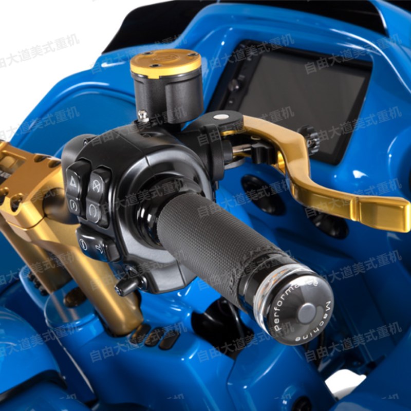 PM 适应于哈雷滑翔路n王带灯手把套 XL运动者883/1200 LED油门握