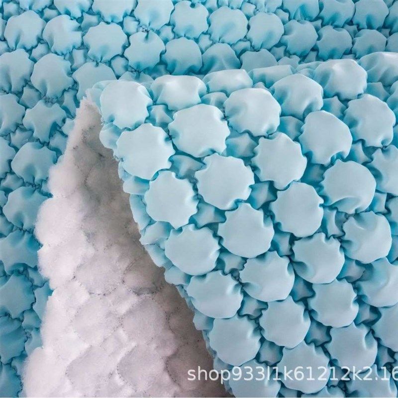 时尚全涤反光泡泡布防水绗绣工艺箱包服饰面料高V亮度反光布,纺织面料/辅料/配套,涤纶面料,淘宝优惠券,粉丝福利购,淘宝优惠卷