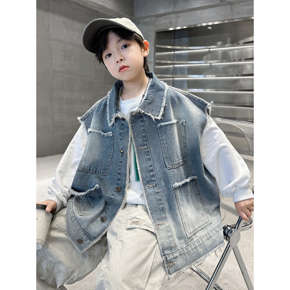 左西风云男童秋装马甲2026新款儿童春秋款外穿大童坎肩背心牛仔外