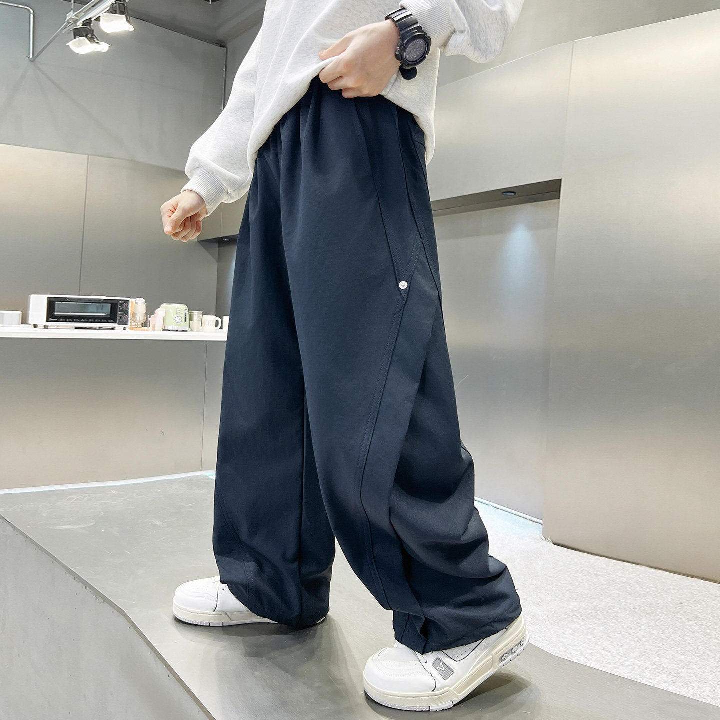 左西风云儿童套装男童春秋款裤子2026新款春装卫裤春季男孩运动中