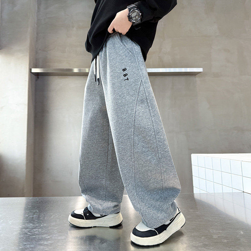 左西风云儿童套装男童春秋款裤子2026新款春装春季卫裤男孩运动中