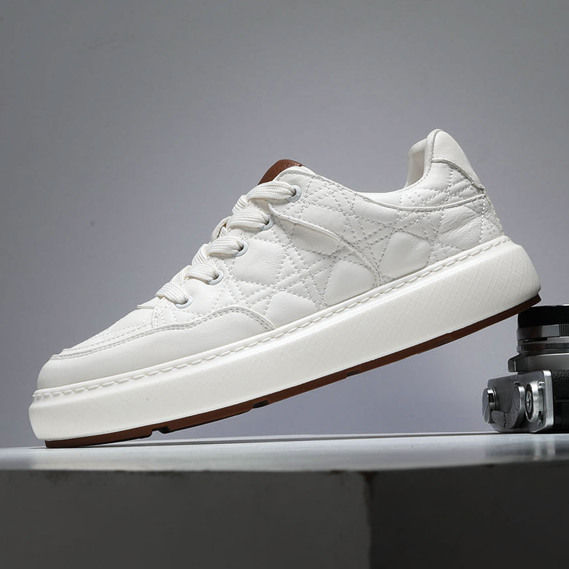 XUXA真皮鞋子男鞋2026新款春季发泡底舒适百搭白色板鞋简约休闲鞋,流行男鞋,时尚休闲鞋,淘宝优惠券,粉丝福利购,淘宝优惠卷