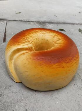 模拟百吉饼面包模型发光灯箱面包店门装饰门流行背景墙入住照片