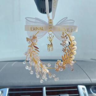 铃兰花汽车挂件水晶水钻吊坠汽车饰品一鹿平安后照镜挂饰汽车用品