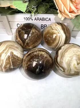 厂供天然琥珀球水晶球摆件黄色球家居办公风水摆件工艺品原石打磨