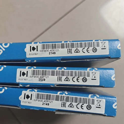 西克U型光电传感器，型号：wfm30-40p121，订货号6议价