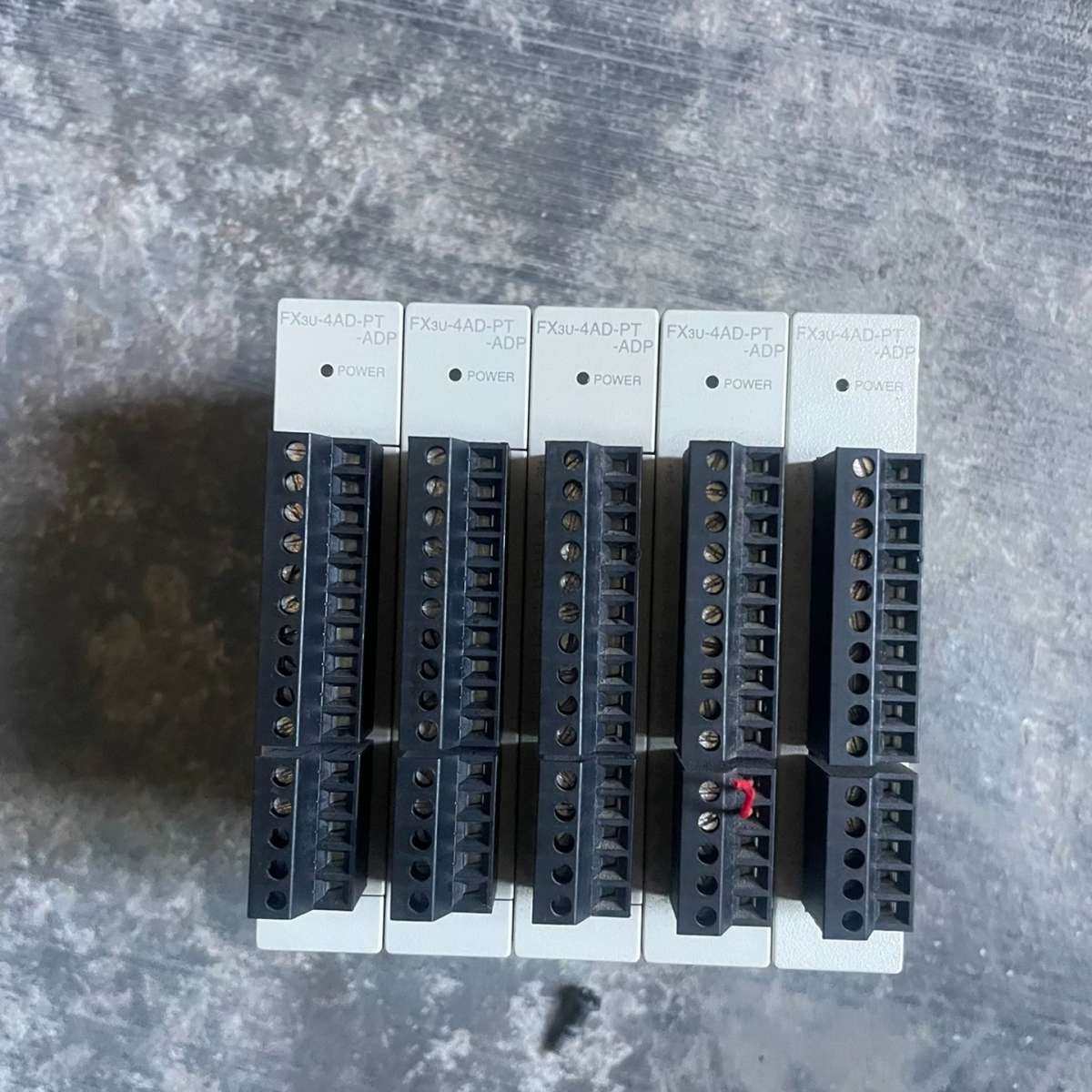 PLC  FX3U-4AD-PT-ADP，成色漂亮，功能议价