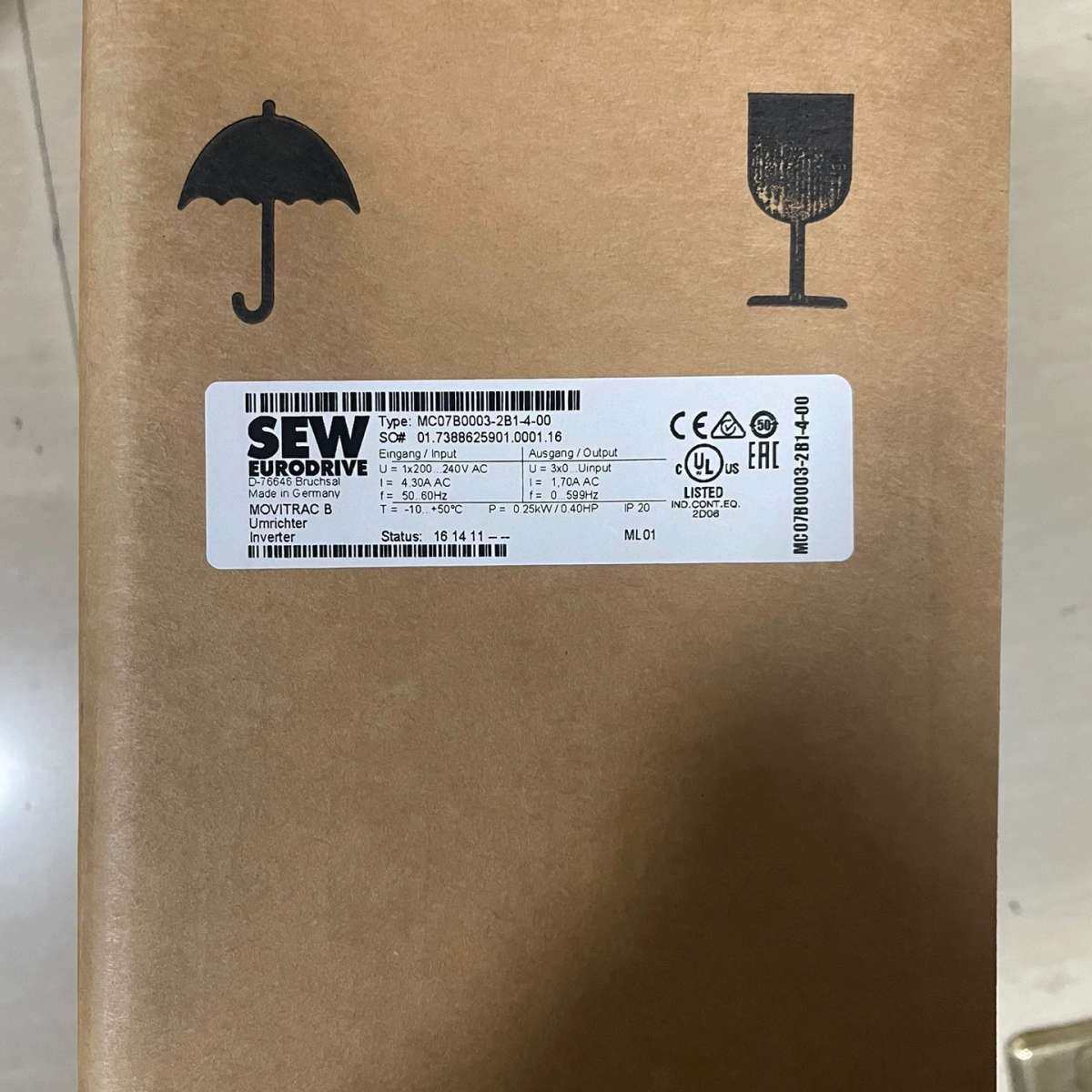 MC07B0003-5A3-4-00 全新SEW变频器，全新议价