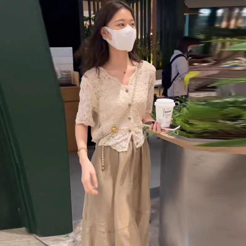 韩国2026夏季新款法式蕾丝衫女短袖V领开衫设计感小众薄款小披肩