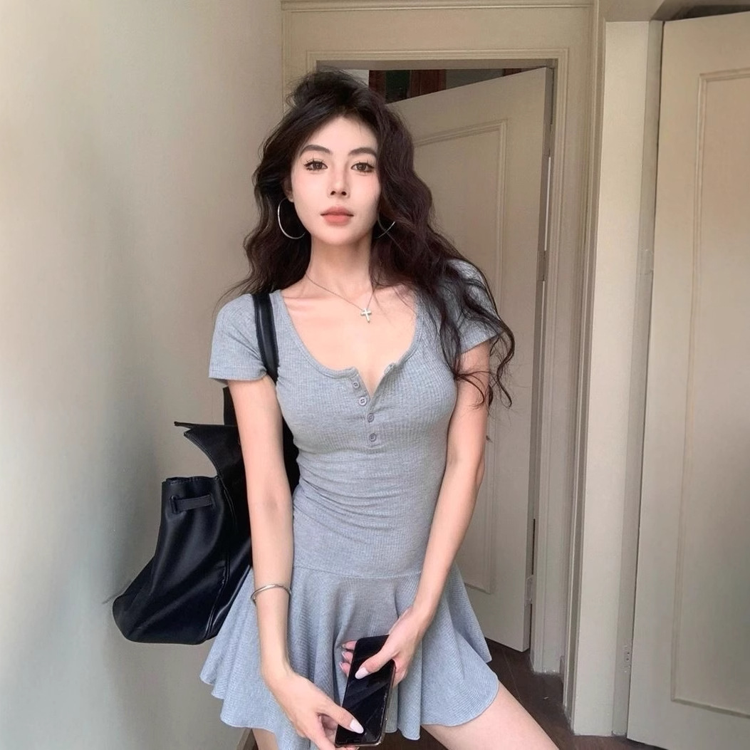 灰色u领短袖连衣裙女装夏季小个子收腰短裙学院风洋气减龄a字