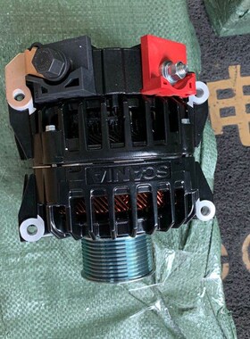斯堪尼亚客车发电机2470900发电机HD2905515O01发电机24V150A