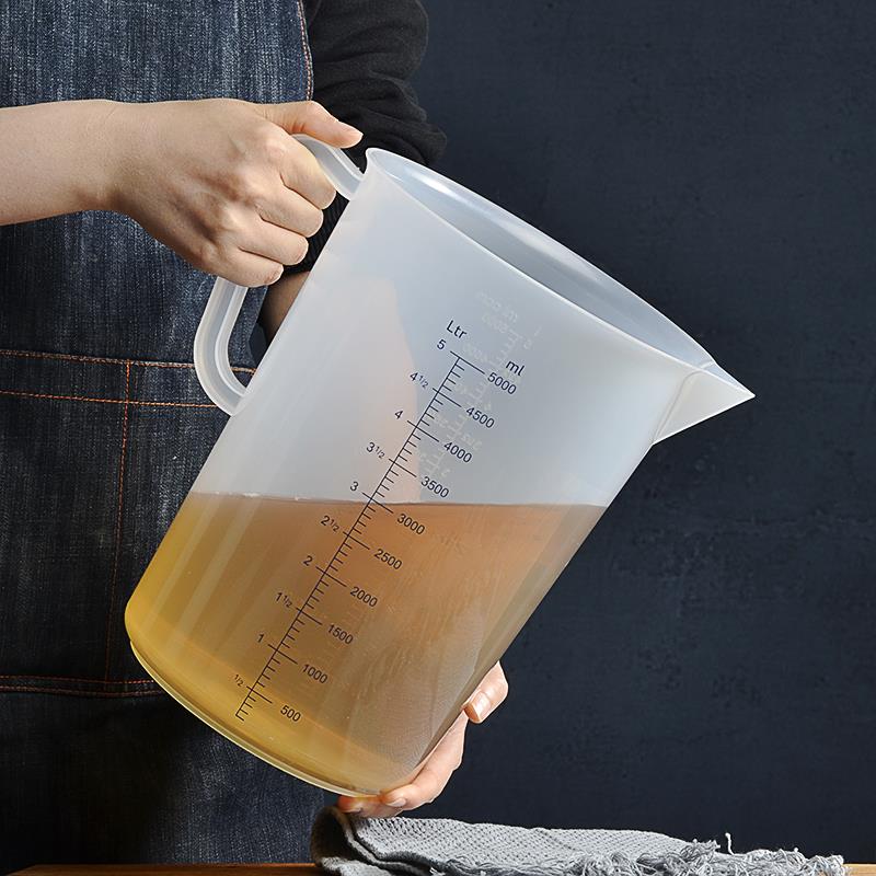 5L奶茶店大容量加厚PP塑料吧台水壶蓝色带刻度线耐高温5000ml量杯
