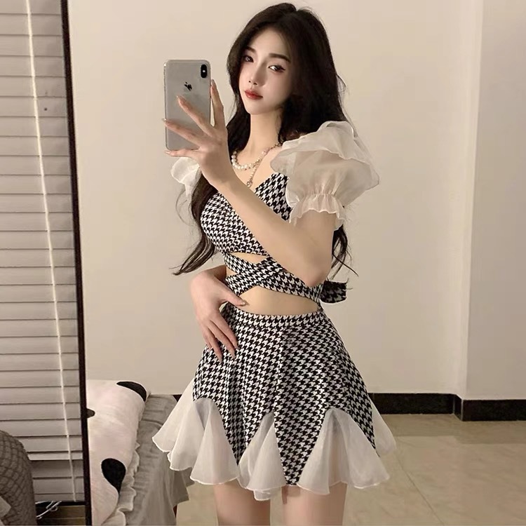 泳衣女2025年新款分体遮肚保守裙式纯欲风高级感微胖女孩遮肉显瘦