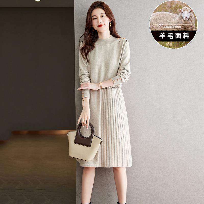 配大衣毛衣裙女秋冬2024新款加厚羊毛针织打底裙中长款羊绒连衣裙