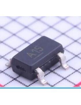 SOT-23-5 电压比较器Microchip原装MIC7221YM5TR MIC7221BM5TR