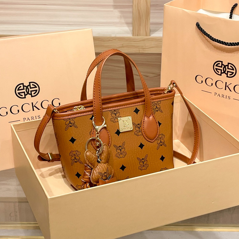 香港高级感菜篮子手提包女2026新款通勤时尚印花单肩斜挎包水桶包,箱包皮具/热销女包/男包,单肩包,淘宝优惠券,粉丝福利购,淘宝优惠卷