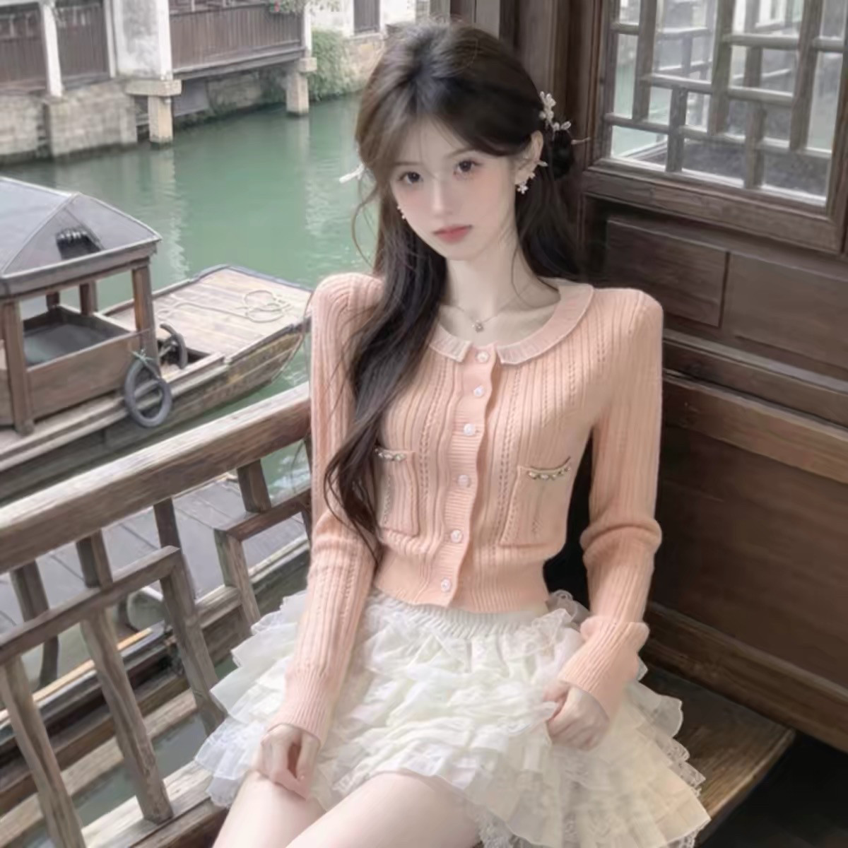 千金小香风开衫女设计感浅粉色甜妹娃娃领珍珠纽扣短款针织外套