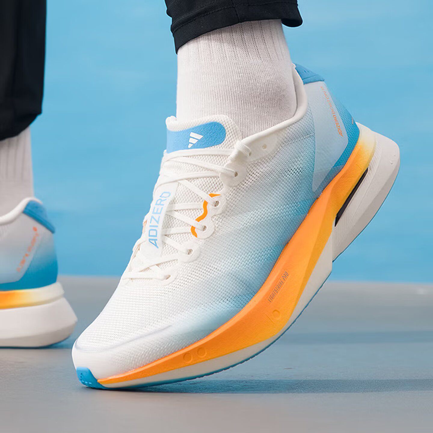 adidas阿迪达斯中性ADIZERO BOSTON13运动训练马拉松跑步鞋KH6366
