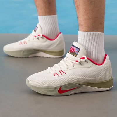 NIKE耐克男子S.T. FLARE马年新年款气焰运动实战篮球鞋IQ1128-162