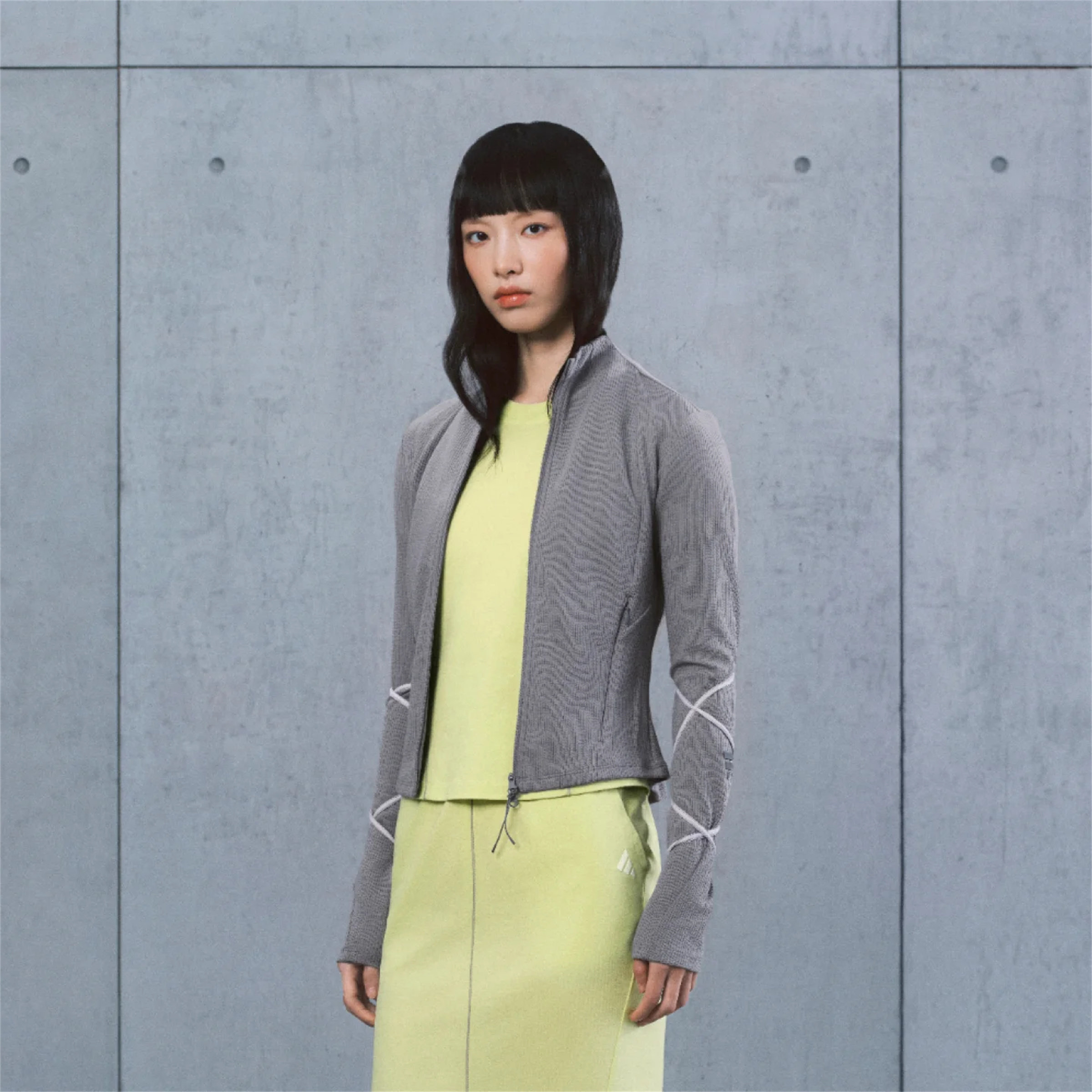 滔搏adidas阿迪达斯女子W KN JKT夹克外套KY7843