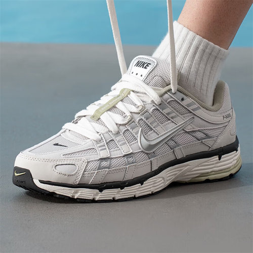 NIKE耐克男子NIKE P-6000复古百搭运动休闲鞋老爹鞋IV5761-094
