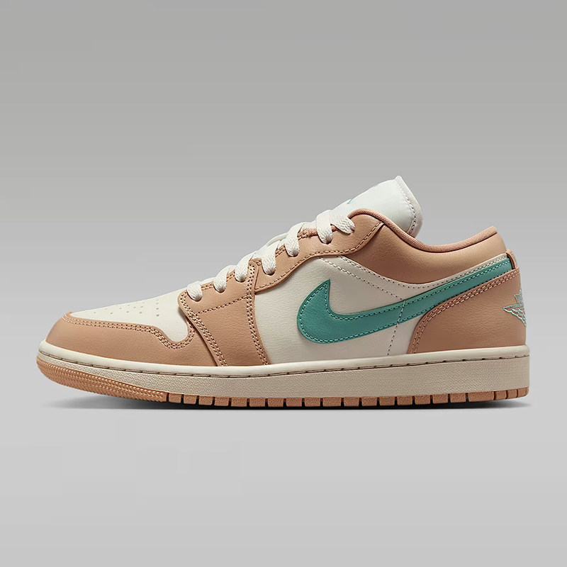 NIKE耐克乔丹aj1女鞋JORDAN 1低帮板鞋运动训练篮球鞋DC0774-130