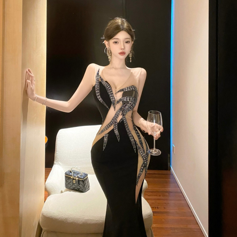 高级感时尚名媛轻奢晚礼服长裙性感纯欲镂空透视高开叉别致连衣裙