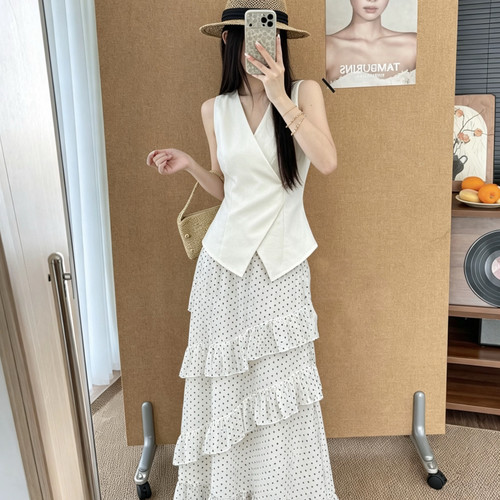ZY GODDESS-波点高腰荷叶边长裙半身裙两件套套装(配飘带)z86908