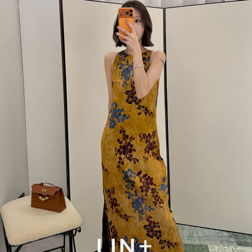 LIN+  -秋上新复古东方美气质度假人丝香云纱提花连衣裙SS822-152