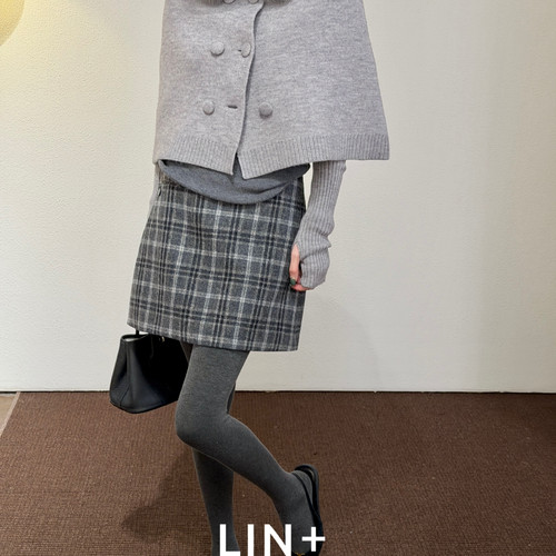 LIN+  -扣环保狐狸毛斗篷小香法式短外套(配可拆卸毛领)2638K222