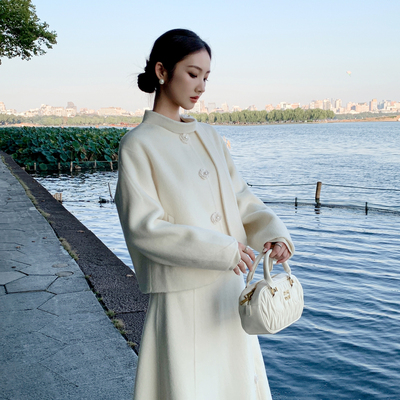 88索菲特富家千金甜美减龄飘带羊毛外套含100羊毛25240超低福利