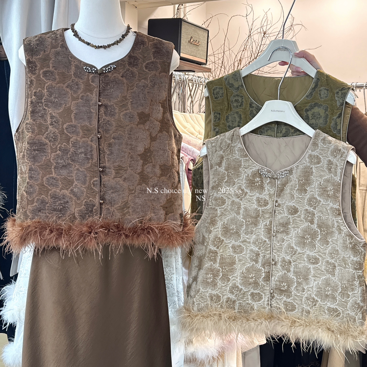 NS CHOICE U-冬上新复古气质植绒印花夹棉新中式鸵鸟毛边马甲