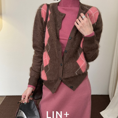 LIN+  老钱复古水洗拉毛撞色毛衣(2637C853