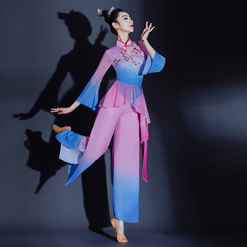 胶州秧歌服演出服女中国风古典舞蹈服装飘逸扇子伞舞套装现代独舞