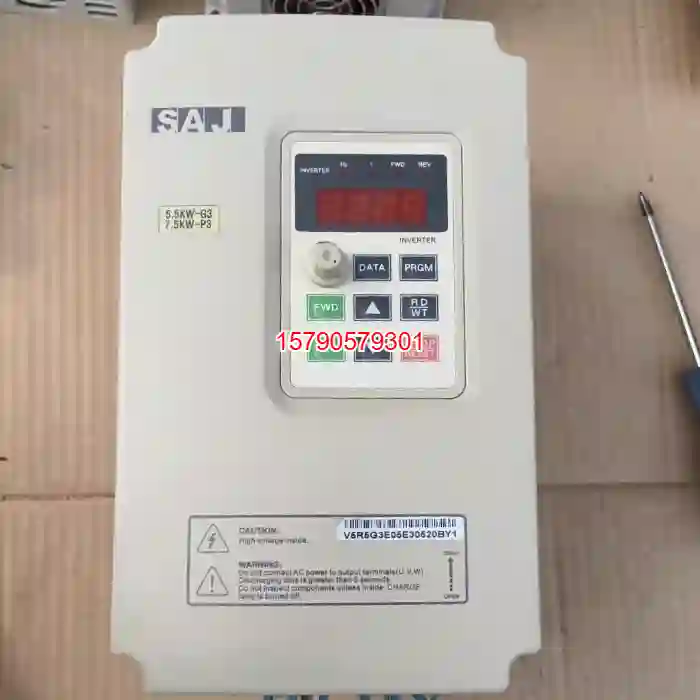 议价三晶变频器,型号V5R5G3C/V7R5P3,5.5KW