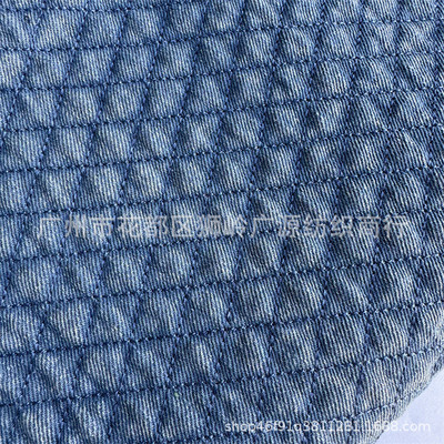 工艺洗箱包绗棉牛仔布双线绣菱形格子水洗雪花擦白裥棉牛仔水料