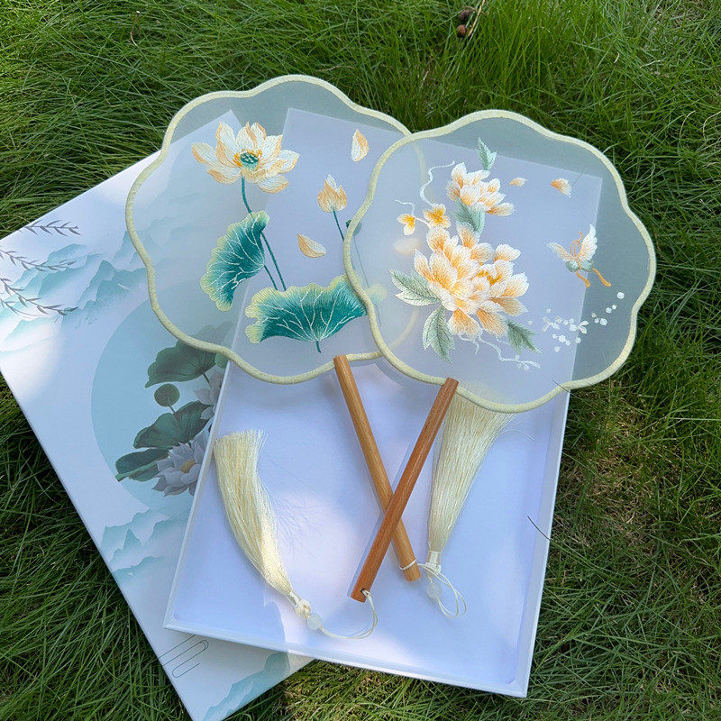 双面刺绣团扇八瓣荷花牡丹古风宫扇汉服旗袍拍照道具中国风舞蹈扇,居家日用,扇子,淘宝优惠券,粉丝福利购,淘宝优惠卷