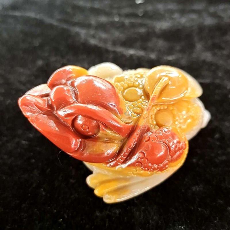 金丝玉黄龙玉一金蝉摆件厂价批发吊图一物