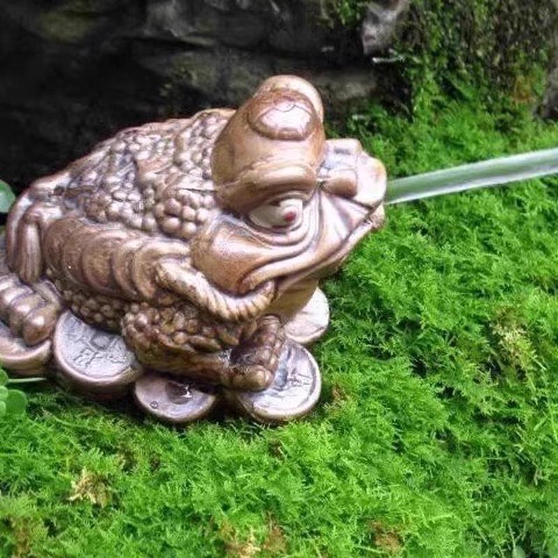 假山盆景古典招财喷水金蟾流水神蛙造景工艺陶瓷家居动物风水摆件