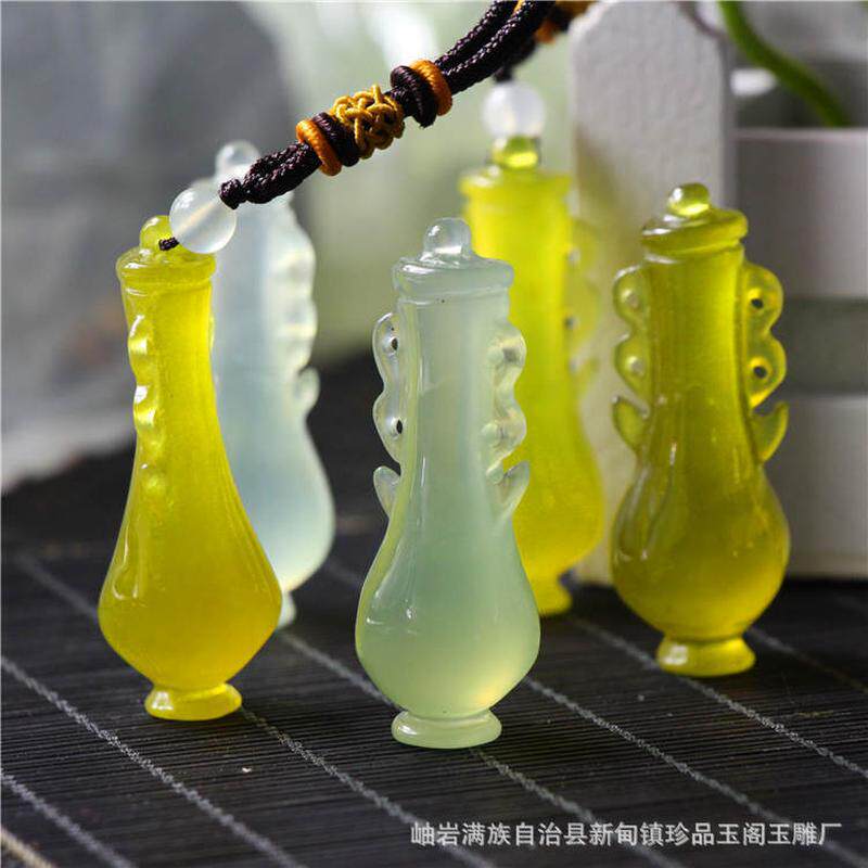 天然玉石吊坠辽宁岫岩销售纯手工雕刻花瓶挂件精品a货产地加工玉