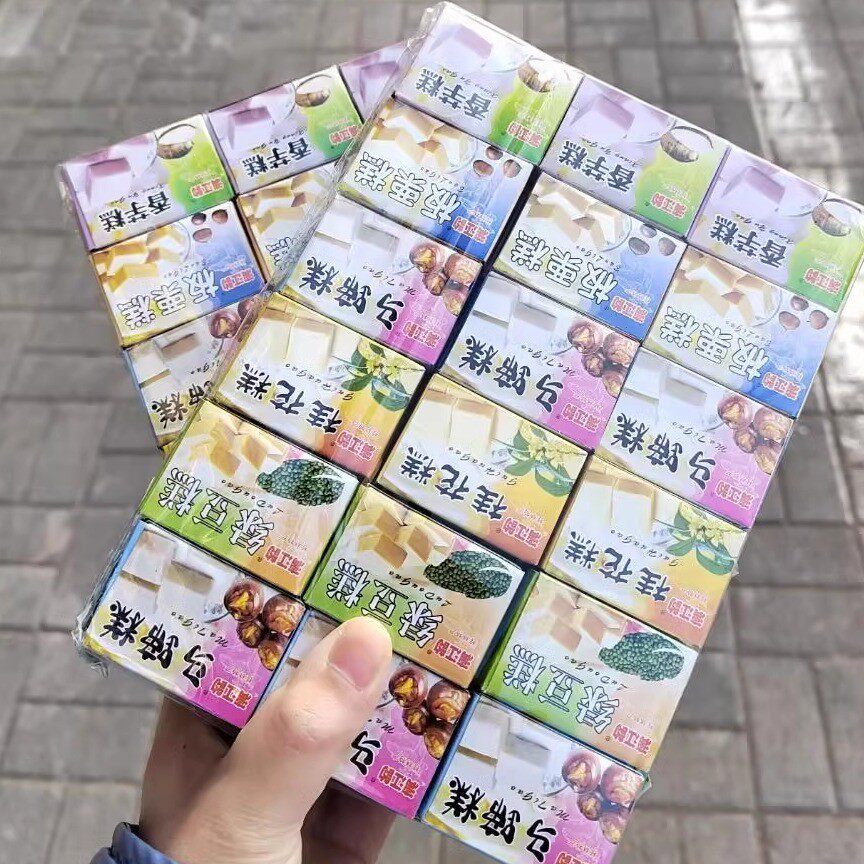 新货桂林特产金宏兴漓江韵300克桂花糕香芋糕马蹄板栗糕特制五组