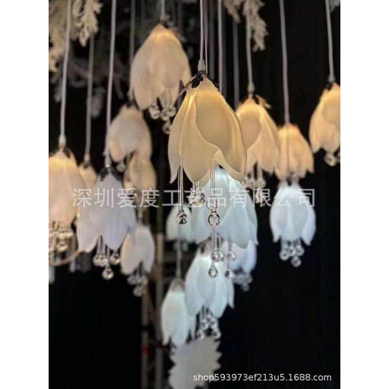 婚礼直供新款厂家吊顶布置装饰灯具创意婚庆道具10头铃兰花挂饰,节庆用品/礼品,拉花,淘宝优惠券,粉丝福利购,淘宝优惠卷