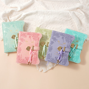 新款 带锁手帐本创意小巧记事本随身爱心锁五角星锁日记本简约笔芸