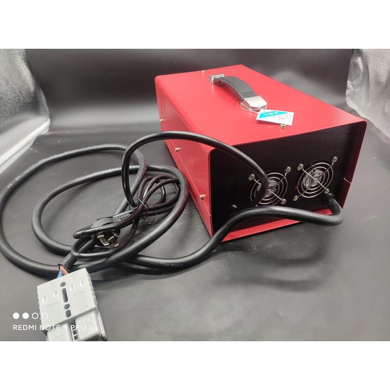 合力叉车配套ZNCZC7系列充电机器24V40A